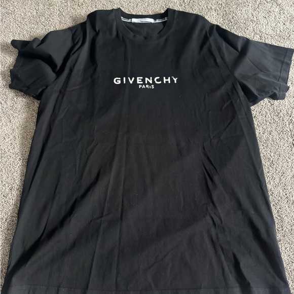 Givenchy Tee - Picture 2 of 7
